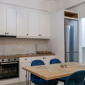 https://noel-sea-view-apartments.albaniahotels.org